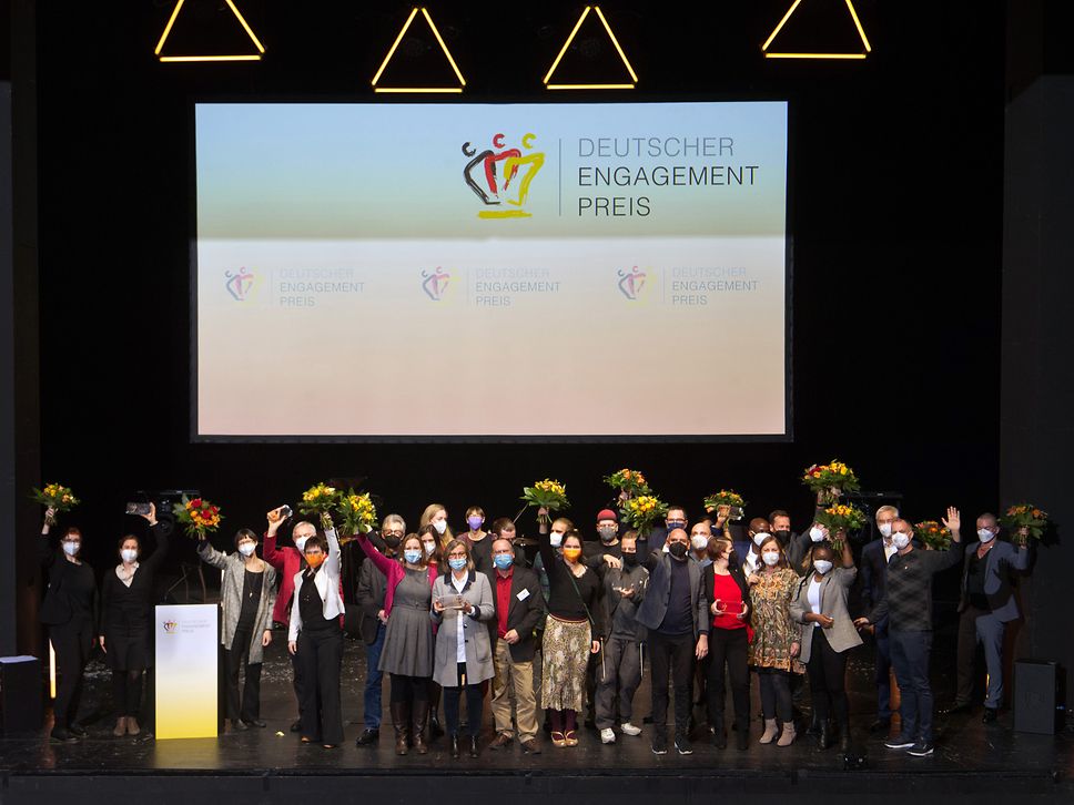 Deutscher Engagementpreis 2021 alle Preistraeger zusammen